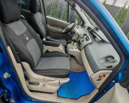 Синий Рено Гранд Сценик, объемом двигателя 1.9 л и пробегом 238 тыс. км за 4900 $, фото 17 на Automoto.ua