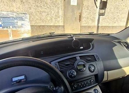 Синий Рено Гранд Сценик, объемом двигателя 1.6 л и пробегом 245 тыс. км за 4900 $, фото 6 на Automoto.ua