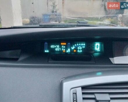 Синій Рено Гранд Сценік, об'ємом двигуна 1.6 л та пробігом 220 тис. км за 5300 $, фото 11 на Automoto.ua