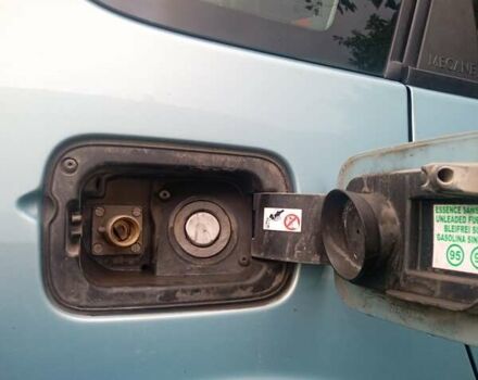 Синий Рено Гранд Сценик, объемом двигателя 2 л и пробегом 225 тыс. км за 5600 $, фото 12 на Automoto.ua