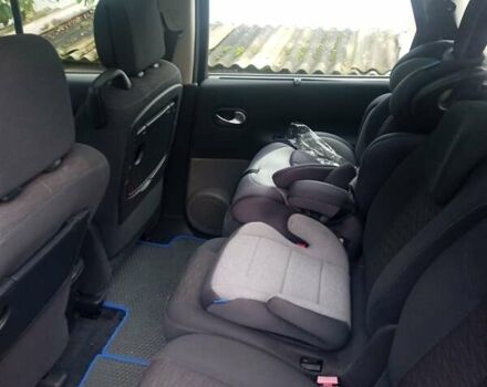 Синий Рено Гранд Сценик, объемом двигателя 2 л и пробегом 225 тыс. км за 5600 $, фото 5 на Automoto.ua