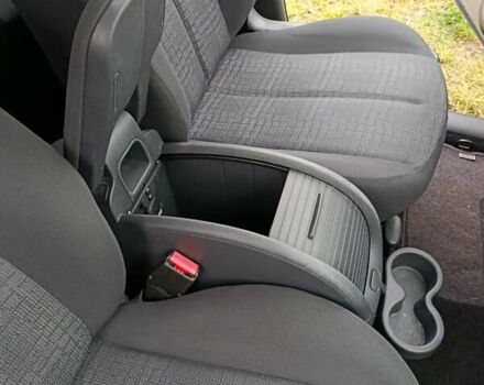 Синий Рено Гранд Сценик, объемом двигателя 1.6 л и пробегом 183 тыс. км за 5750 $, фото 19 на Automoto.ua