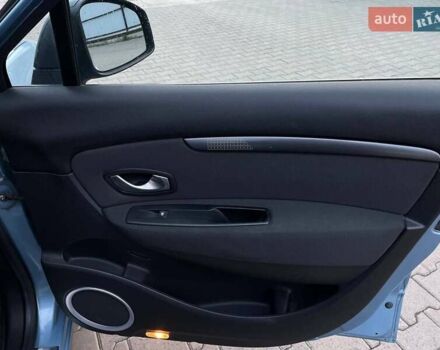 Рено Гранд Сценик 2009 в Луцке на Automoto.ua Синий Рено Гранд Сценик, объемом двигателя 2 л и пробегом 317 тыс. км за 7100 $, фото 11 на Automoto.ua