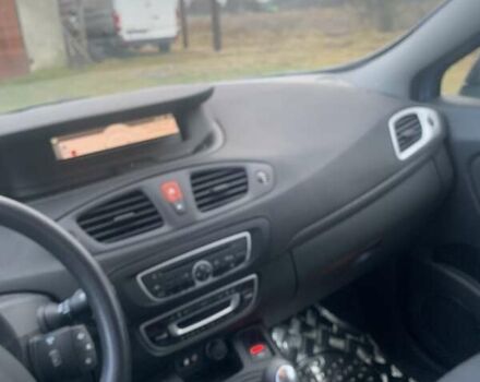 Синій Рено Гранд Сценік, об'ємом двигуна 1.4 л та пробігом 160 тис. км за 6200 $, фото 12 на Automoto.ua