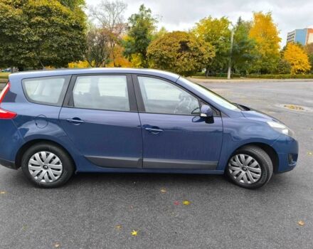 Синий Рено Гранд Сценик, объемом двигателя 1.6 л и пробегом 260 тыс. км за 7300 $, фото 2 на Automoto.ua