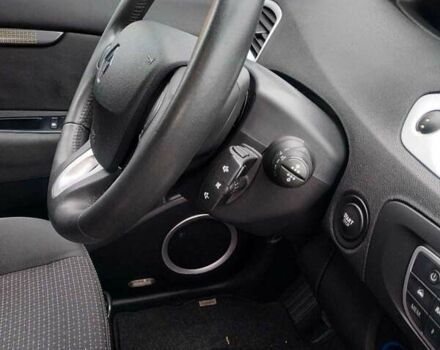 Синий Рено Гранд Сценик, объемом двигателя 1.4 л и пробегом 153 тыс. км за 6900 $, фото 28 на Automoto.ua