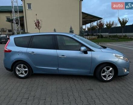 Синій Рено Гранд Сценік, об'ємом двигуна 2 л та пробігом 317 тис. км за 6700 $, фото 23 на Automoto.ua