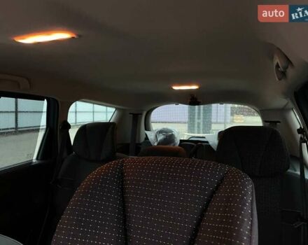 Рено Гранд Сценик 2009 в Луцке на Automoto.ua Синий Рено Гранд Сценик, объемом двигателя 2 л и пробегом 317 тыс. км за 7100 $, фото 48 на Automoto.ua