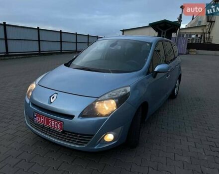 Синій Рено Гранд Сценік, об'ємом двигуна 2 л та пробігом 317 тис. км за 6700 $, фото 1 на Automoto.ua