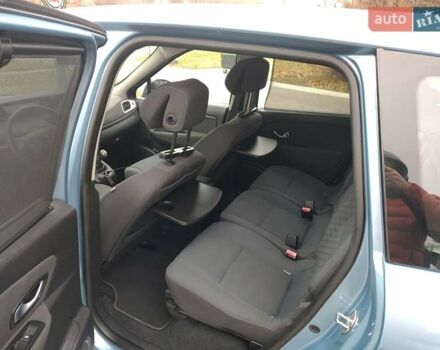 Синий Рено Гранд Сценик, объемом двигателя 1.6 л и пробегом 242 тыс. км за 8000 $, фото 7 на Automoto.ua