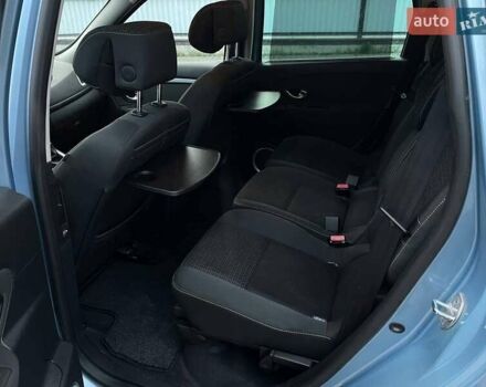 Синій Рено Гранд Сценік, об'ємом двигуна 2 л та пробігом 317 тис. км за 6700 $, фото 41 на Automoto.ua