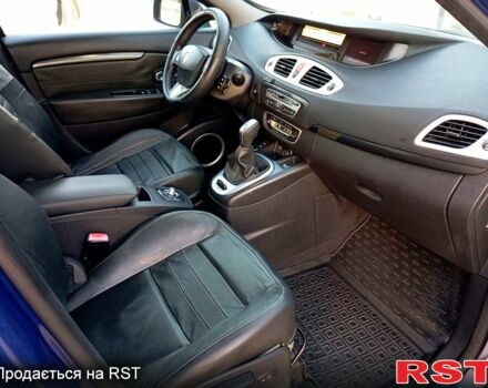 Синій Рено Гранд Сценік, об'ємом двигуна 2 л та пробігом 200 тис. км за 6600 $, фото 5 на Automoto.ua