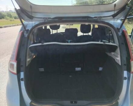 Рено Гранд Сценик 2009 в Львове на Automoto.ua Синий Рено Гранд Сценик, объемом двигателя 1.46 л и пробегом 320 тыс. км за 6600 $, фото 7 на Automoto.ua