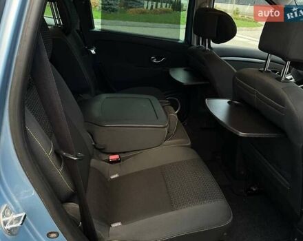 Рено Гранд Сценик 2009 в Луцке на Automoto.ua Синий Рено Гранд Сценик, объемом двигателя 2 л и пробегом 317 тыс. км за 7100 $, фото 41 на Automoto.ua