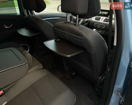 Синій Рено Гранд Сценік, об'ємом двигуна 2 л та пробігом 317 тис. км за 6700 $, фото 49 на Automoto.ua