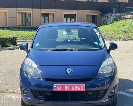 Синій Рено Гранд Сценік, об'ємом двигуна 1.6 л та пробігом 247 тис. км за 7800 $, фото 2 на Automoto.ua