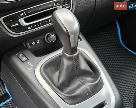 Синий Рено Гранд Сценик, объемом двигателя 1.5 л и пробегом 277 тыс. км за 6950 $, фото 52 на Automoto.ua