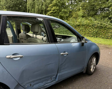 Рено Гранд Сценік 2010 у Львові на Automoto.ua Синій Рено Гранд Сценік, об'ємом двигуна 0 л та пробігом 153 тис. км за 3092 $, фото 9 на Automoto.ua