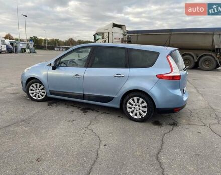 Синий Рено Гранд Сценик, объемом двигателя 1.9 л и пробегом 242 тыс. км за 7200 $, фото 4 на Automoto.ua