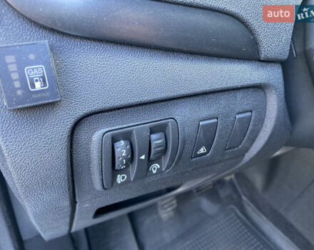 Синій Рено Гранд Сценік, об'ємом двигуна 1.4 л та пробігом 265 тис. км за 6350 $, фото 15 на Automoto.ua