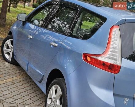 Синий Рено Гранд Сценик, объемом двигателя 1.5 л и пробегом 277 тыс. км за 6950 $, фото 33 на Automoto.ua