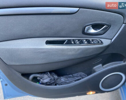 Синій Рено Гранд Сценік, об'ємом двигуна 1.4 л та пробігом 265 тис. км за 6350 $, фото 16 на Automoto.ua