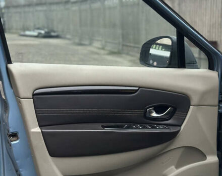 Синий Рено Гранд Сценик, объемом двигателя 1.5 л и пробегом 453 тыс. км за 5900 $, фото 18 на Automoto.ua