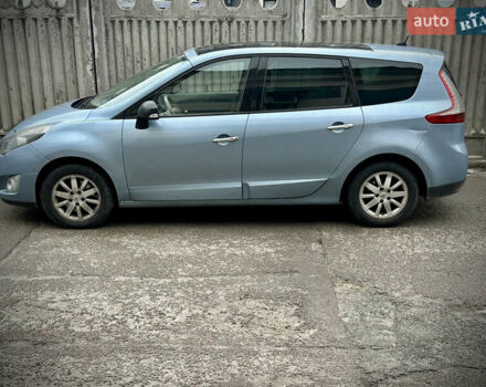 Синий Рено Гранд Сценик, объемом двигателя 1.5 л и пробегом 453 тыс. км за 5900 $, фото 11 на Automoto.ua