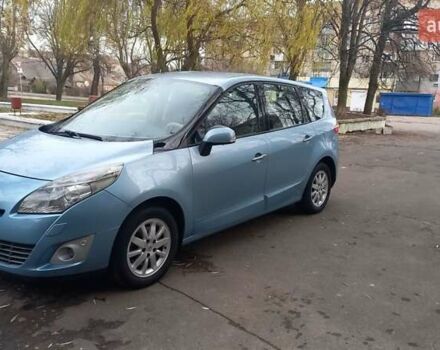 Синий Рено Гранд Сценик, объемом двигателя 2 л и пробегом 231 тыс. км за 7350 $, фото 2 на Automoto.ua