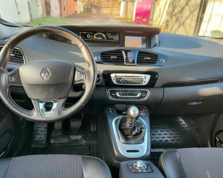 Синий Рено Гранд Сценик, объемом двигателя 1.6 л и пробегом 209 тыс. км за 9650 $, фото 12 на Automoto.ua