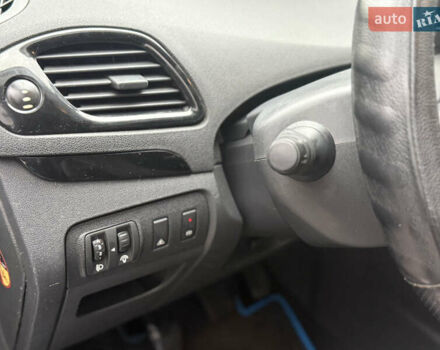 Синій Рено Гранд Сценік, об'ємом двигуна 1.5 л та пробігом 330 тис. км за 8500 $, фото 10 на Automoto.ua