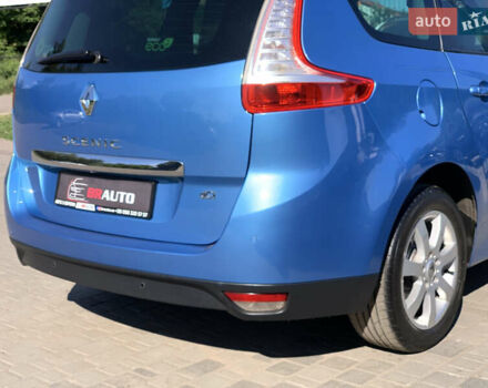 Синій Рено Гранд Сценік, об'ємом двигуна 1.6 л та пробігом 311 тис. км за 9155 $, фото 20 на Automoto.ua