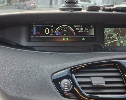 Синий Рено Гранд Сценик, объемом двигателя 1.5 л и пробегом 178 тыс. км за 10000 $, фото 12 на Automoto.ua