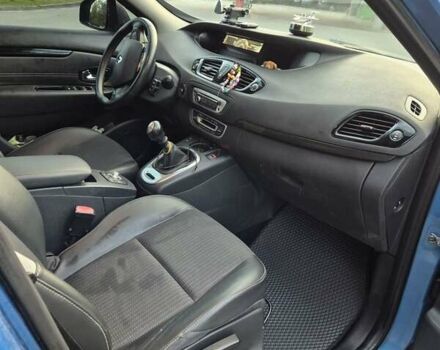 Синий Рено Гранд Сценик, объемом двигателя 1.5 л и пробегом 178 тыс. км за 10000 $, фото 14 на Automoto.ua