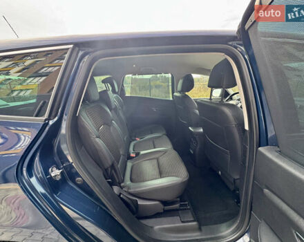 Синій Рено Гранд Сценік, об'ємом двигуна 1.7 л та пробігом 233 тис. км за 15800 $, фото 28 на Automoto.ua