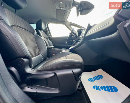 Синій Рено Гранд Сценік, об'ємом двигуна 1.7 л та пробігом 233 тис. км за 15800 $, фото 24 на Automoto.ua