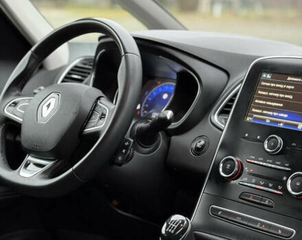 Синий Рено Гранд Сценик, объемом двигателя 1.75 л и пробегом 215 тыс. км за 15400 $, фото 53 на Automoto.ua