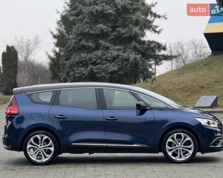 Синий Рено Гранд Сценик, объемом двигателя 1.75 л и пробегом 215 тыс. км за 15400 $, фото 3 на Automoto.ua