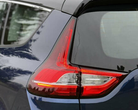 Синий Рено Гранд Сценик, объемом двигателя 1.75 л и пробегом 215 тыс. км за 15400 $, фото 15 на Automoto.ua