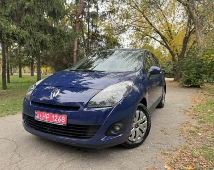 Синій Рено Гранд Сценік, об'ємом двигуна 1.6 л та пробігом 260 тис. км за 6299 $, фото 1 на Automoto.ua