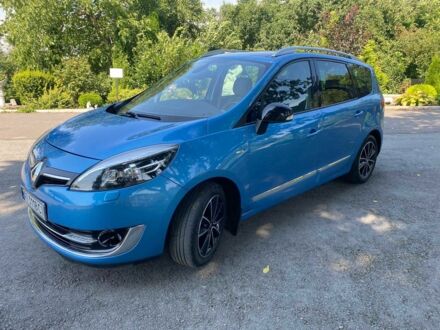 Рено Гранд Сценік 2013 у Бурштыне на Automoto.ua Синій Рено Гранд Сценік, об'ємом двигуна 1.5 л та пробігом 192 тис. км за 11800 $, фото 1 на Automoto.ua