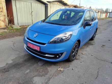 Синий Рено Гранд Сценик, объемом двигателя 1.6 л и пробегом 209 тыс. км за 9650 $, фото 1 на Automoto.ua