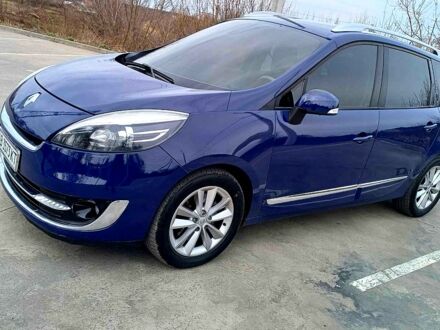 Синій Рено Гранд Сценік, об'ємом двигуна 2 л та пробігом 262 тис. км за 9200 $, фото 1 на Automoto.ua