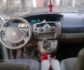 Зеленый Рено Гранд Сценик, объемом двигателя 2 л и пробегом 165 тыс. км за 4600 $, фото 4 на Automoto.ua