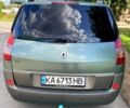 Зеленый Рено Гранд Сценик, объемом двигателя 2 л и пробегом 253 тыс. км за 5300 $, фото 2 на Automoto.ua