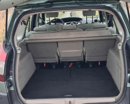 Зелений Рено Гранд Сценік, об'ємом двигуна 1.9 л та пробігом 315 тис. км за 5500 $, фото 4 на Automoto.ua