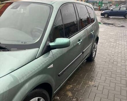 Зеленый Рено Гранд Сценик, объемом двигателя 2 л и пробегом 249 тыс. км за 4950 $, фото 4 на Automoto.ua