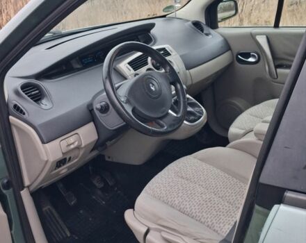 Зелений Рено Гранд Сценік, об'ємом двигуна 1.9 л та пробігом 315 тис. км за 5500 $, фото 3 на Automoto.ua