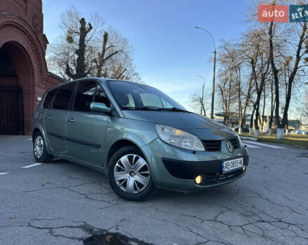 Зеленый Рено Гранд Сценик, объемом двигателя 2 л и пробегом 220 тыс. км за 4750 $, фото 1 на Automoto.ua