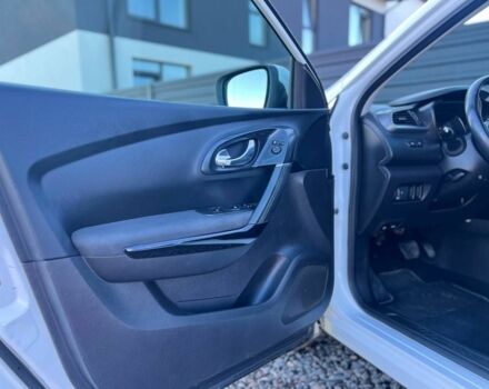 Белый Рено Kadjar, объемом двигателя 1.5 л и пробегом 258 тыс. км за 15200 $, фото 21 на Automoto.ua